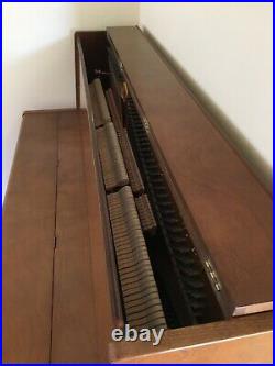 1960s Upright Yamaha Piano in Beautiful Condition