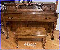 1980 Baldwin 913 Spinet Piano. LOCAL PICKUP ONLY
