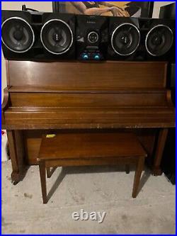 1990 Yamaha Upright piano P22 walnut, bench with storage