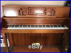 1996 yamaha upright piano M500h series made in USA