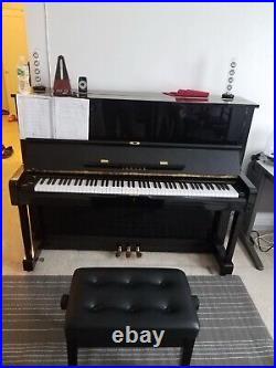 2010 Yamaha U1 Upright Piano 48 Polished Ebony