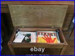 3 Pedal 1977 Mohogany Spinet Balwin Piano with Storage Bench and Music