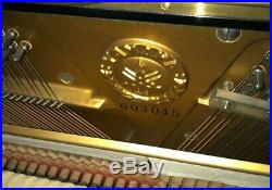 46 Upright Yamaha Piano Ebony Glossed with Storage Bench & Humidifier System