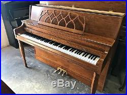 BALDWIN CONSOLE PIANO 1998 Excellent Free Shipping to the 48 States