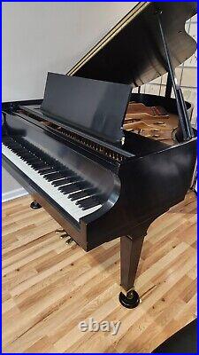 BALDWIN GRAND PIANO Model R 5'8 1984 $3,950