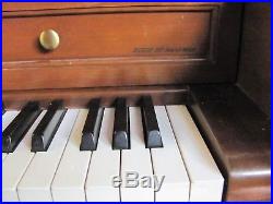 Baldwin Acrosonic Spinet Upright Piano with Piano bench