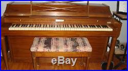 Baldwin Spinet Piano w bench PICK UP ONLY