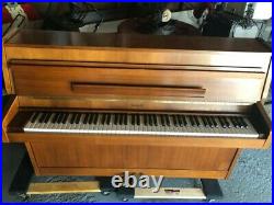 Baldwin Upright Piano Model E-140-B