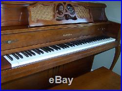 Beautiful Yamaha M405 Upright Acoustic Piano, Excellent Condition