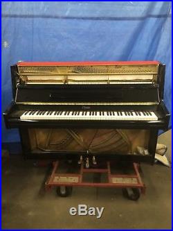 Boston UP-118C Gloss Black Ebony Polish Designed by Steinway & Sons Piano UP118C