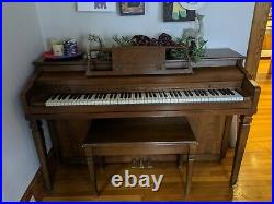 Cable Spinet Upright Console Piano