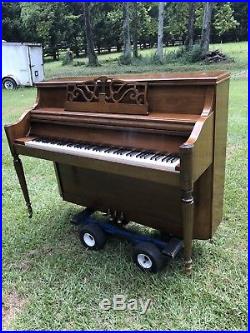 Charles R Walter Piano, A+ Console Upright, Pins Are Tight, Multi Lam Pinblock