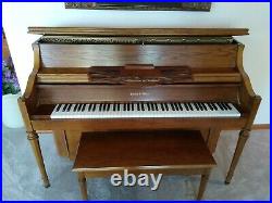 Charles R Walter Traditional Console Walnut Piano 1520 With Bench