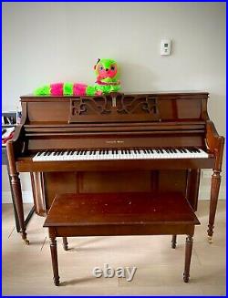 Charles R Walter Upright Piano Mahogany, 43'' 2014 Model 1520