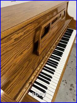 Conn 1992 F434 Console Upright Piano