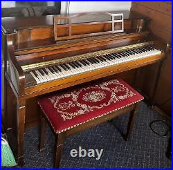 ESTEY CONSOLE PIANO withBench