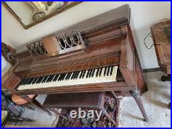 EVERETT Upright Piano & HAMMOND M103 ORGAN