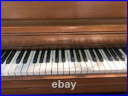 Everett 2 piano