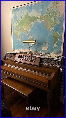 Everett Spinet Piano with Bench, honey wood, on wheels