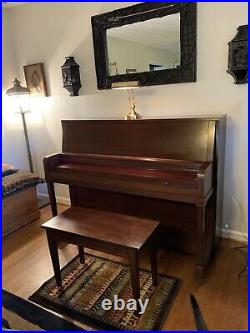 Everett upright piano used- Good Condition