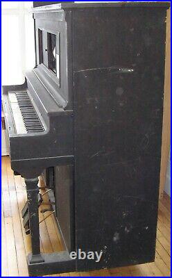Grinnell Brothers Player Piano (1921)