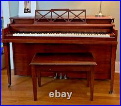 Hallet, Davis & Co. Upright Piano With Bench EUC