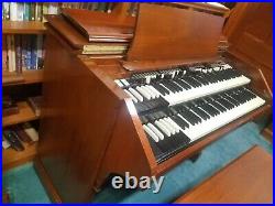Hammond Organ C3. Free Delivery. Walnut/ Se USA Nice