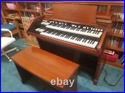 Hammond Organ C3. Free Delivery. Walnut/ Se USA Nice