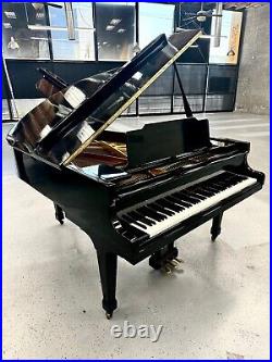 Hanover Grand Piano 5'9 Polished Ebony