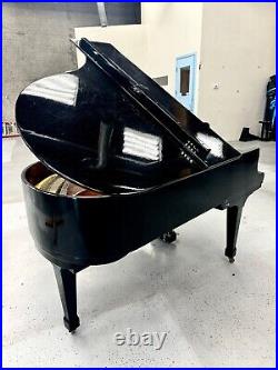 Hanover Grand Piano 5'9 Polished Ebony