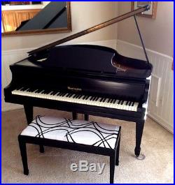 Huntington NY Baby Grand Piano with Upright Bench