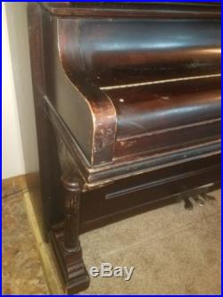 Huntington Piano Upright