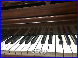 Jordan kitt Upright Brown Piano