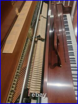 Kawai 508 Piano Kawai 508 Piano