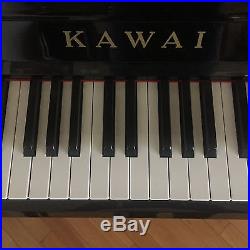 Kawai CX-21D Upright Piano In Excellent Condition
