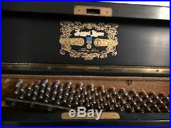 Kawai Diano upright piano Model UST-7 great condition Make Offer