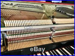 Kawai K-15 Continental Console Upright Piano 44 Polished Ebony