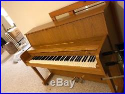 Kawai Upright Piano Excellent Condition