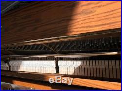 Kawai Upright Piano with excellent condition 52