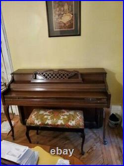 Kimball Consolette Piano includes Bench Excellent Condition