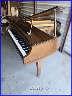 Kimball'Le Petite' Grand Piano