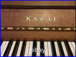 Klavier Kawai, Model CE-7 Occ, Nussbaum, TOP Zustand