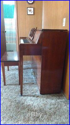 Kohler & Campbell piano, upright with bench