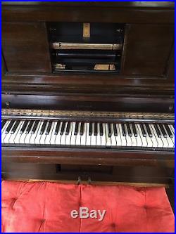 Lincoln Piano with Bench