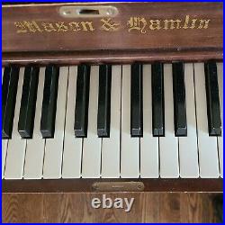 MASON & HAMLIN upright 50 PIANO walnut tuned with bench Pianoforte 50 studio pro