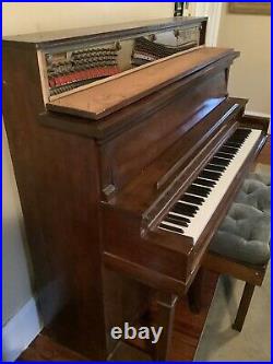 Oliver Yohn and Co. 34650 vintage upright piano