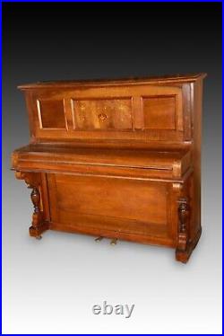 Piano. Circa 1900