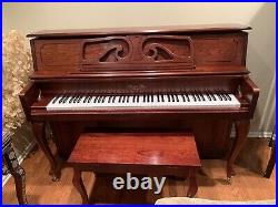 Piano Upright Acrosonic Console Hazelton Bros-Excellent condition + Bench