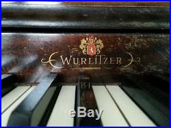 Piano Wurlitzer spinet very good condition