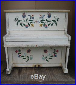 Rare Antique 1914 Cottage / Boudoir Size Ornate Upright Piano (61 Keys)